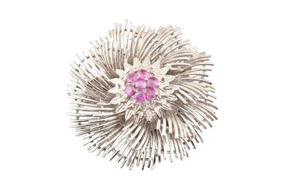 Lot 156 - 1960S 18CT ITALIAN WHITE GOLD RUBY FLOWER CLUSTER BROOCH PIN