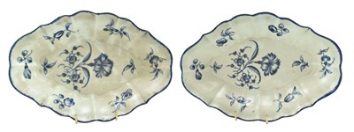 Lot 54 - PAIR OF 18TH CENTURY C. 1775 WORCESTER GILLY FLOWER DESSERT DISHES