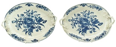 Lot 49 - PAIR OF CAUGHLEY PORCELAIN 18TH CENTURY PORCELAIN HANDLED DISHES