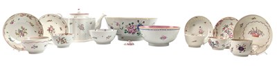 Lot 115 - COLLECTION OF CHINESE EXPORTS 18TH CENTURY HAND PAINTED PORCELAIN