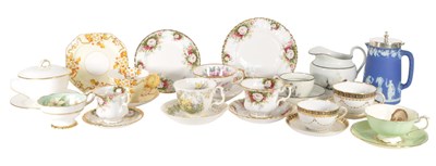 Lot 198 - COLLECTION OF 20TH CENTURY CHINA TEA CUPS AND SAUCERS