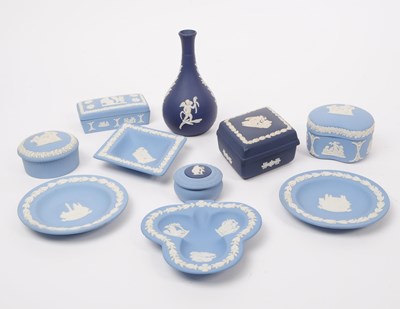 Lot 24 - WEDGWOOD - JASPERWARE - COLLECTION OF 20TH CENTURY CERAMIC ITEMS