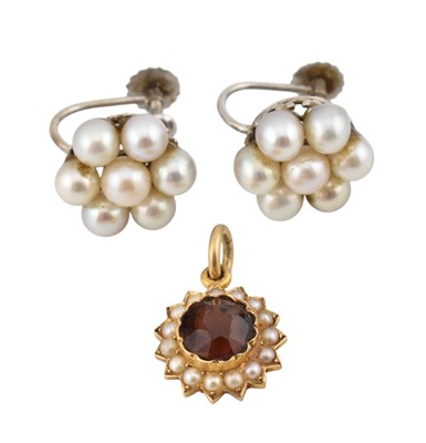 Lot 202 - GOLD & PEARL CLUSTER EARRINGS & A CITRINE & PEARL PENDANT