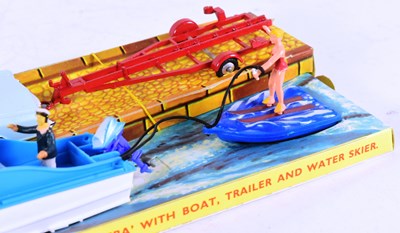 Lot 5 - DIECAST - VINTAGE CORGI TOYS GIFT SET NO 31 - RIVIERA