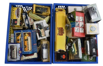 Lot 42 - DIECAST - COLLECTION OF BOXED DIECAST MODELS
