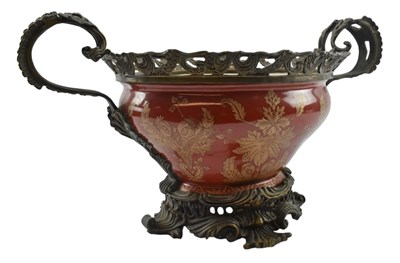 Lot 98 - CONTINENTAL EARLY 20TH CENTURY CERAMIC & BRONZE MOUNT TAZZA