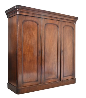 Lot 485 - 19TH CENTURY VICTORIAN MAHOGANY TRIPLE COMPACTUM WARDROBE