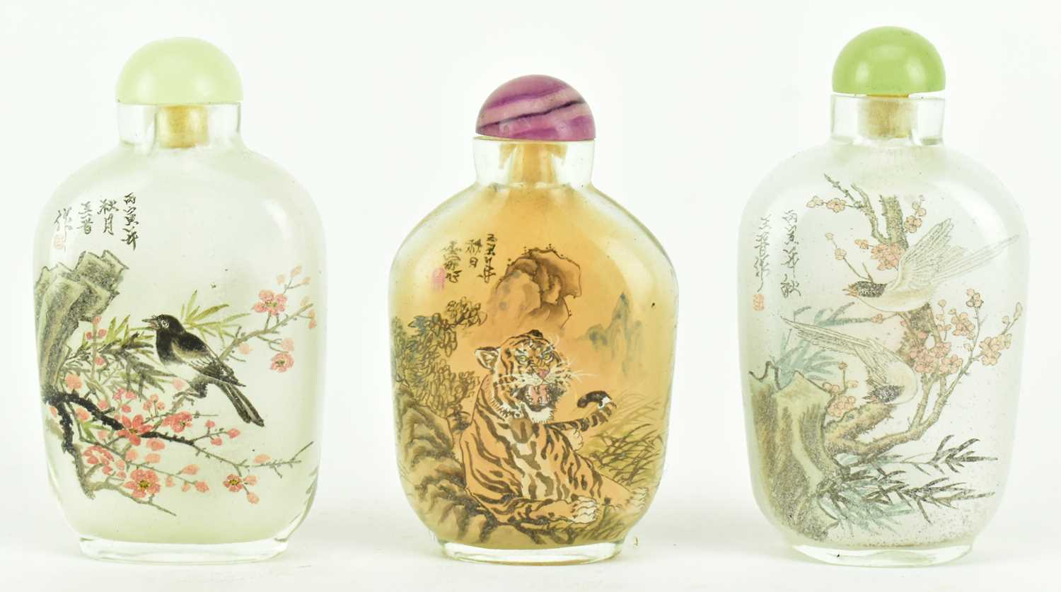 Lot 183 - THREE GLASS SNUFF BOTTLE BY WANG JIN 王晋 琉璃鼻烟壶 三个
