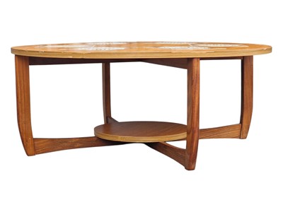 Lot 560 - BRITISH MODERN DESIGN - MID CENTURY TEAK COFFEE TABLE