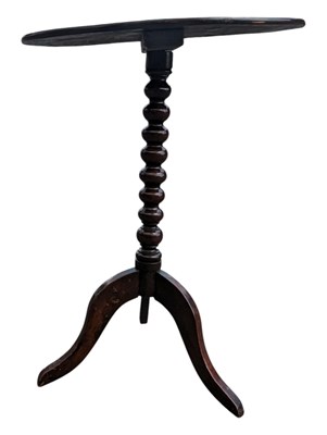 Lot 776 - VICTORIAN MAHOGANY TRIPOD OCCASSIONAL TABLE