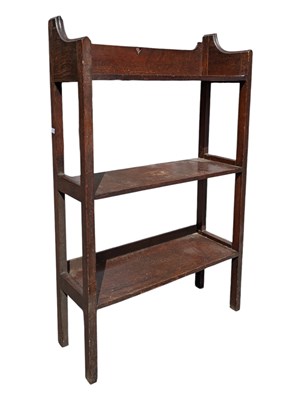 Lot 773 - MANNER OF LIBERTY - 1920S OAK OPEN WINDOW BOOKCASE