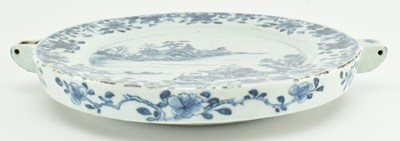 Lot 157 - QING DYNASTY BLUE AND WHITE WARMING PLATE 清 青海山水保温盘