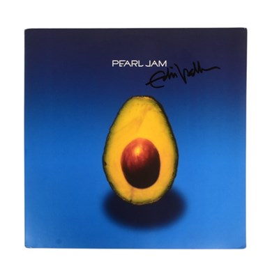 Lot 39 - EDDIE VEDDER - PEARL JAM - AUTOGRAPHED VINYL RECORD
