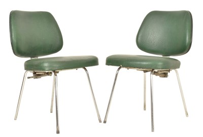 Lot 414 - PAIR OF MID CENTURY VINYL & CHROME HAIRDRESSER ADJUSTABLE CHAIRS