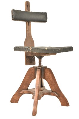 Lot 427 - MANNER OF GLENISTER OF HIGH WYCOMBE - OAK & VINYL ARTIST'S SWIVEL CHAIR
