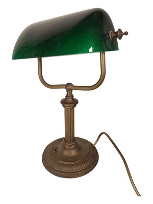 Lot 694 - 1920S VINTAGE BANKERS TABLE LAMP