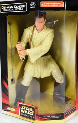 Lot 92 - STAR WARS - FULL SET OF 'MEGA-COLLECTIBLE' ACTION FIGURES