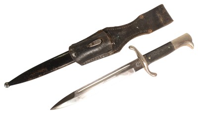 Lot 184 - WWII SECOND WORLD WAR GERMAN FIRE POLICE BAYONET