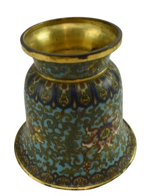 Lot 50 - QING DYNASTY 18TH CENTURY CLOISONNE ENAMELED CUP 清 铜胎掐丝珐琅杯