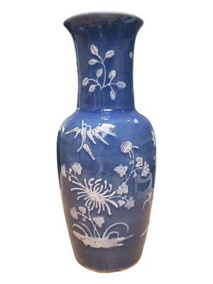 Lot 14 - 19TH CENTURY CHINESE PORCELAIN PRUNUS VASE
