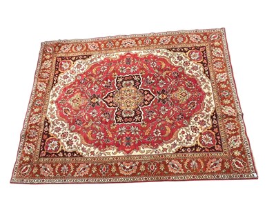 Lot 328 - 20TH CENTURY PERSIAN ISLAMIC WOOLEN CARPET RUG