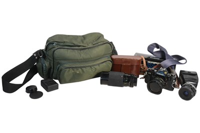Lot 214 - 35MM CAMERAS INCL CANON, OLYMPUS, PLUS LENSES, FLASH ETC.
