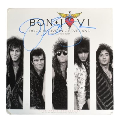 Lot 168 - JON BON JOVI - BON JOVI - SIGNED VINYL RECORD SLEEVE