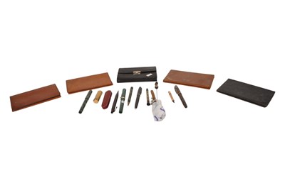 Lot 232 - COLLECTION OF LEATHER PURSES, FOUNTAIN PENS, PROPELLING PENCILS, ETC