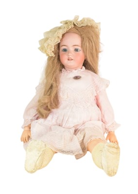 Lot 77 - DOLLS - EARLY 20TH CENTURY GERMAN SIMON & HALBIG BISQUE HEADED DOLL