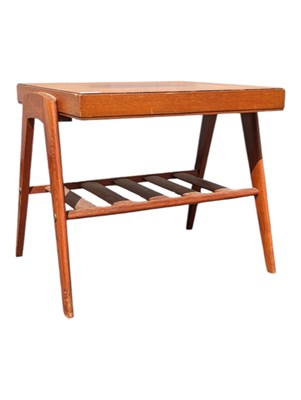 Lot 810 - DYNATRON - SMALL VINTAGE TEAK SIDE OCCASIONAL TABLE