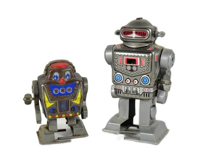 Lot 614 - TINPLATE TOYS - X2 VINTAGE JAPANESE YONE ROBOTS