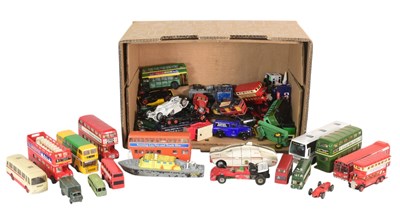 Lot 97 - DIECAST - COLLECTION OF ASSORTED VINTAGE DIECAST MODELS