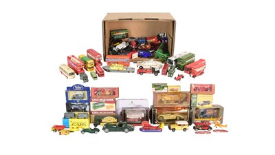 Lot 424 - DIECAST - COLLECTION OF ASSORTED VINTAGE DIECAST MODELS