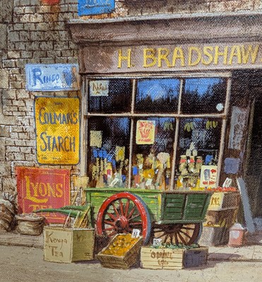 Lot 250 - EDWARD HERSEY (B. 1948) - OIL ON CANVAS STREET SCENE WITH ENAMEL SIGNS