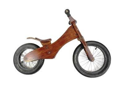 Lot 44 - CHILDREN'S EARLY RIDER BALANCE BIKE