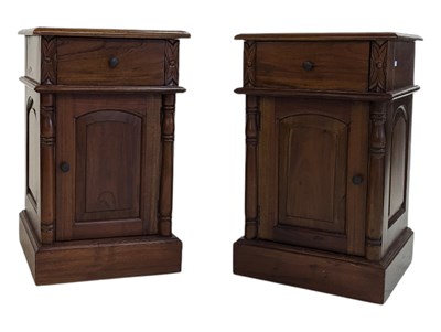Lot 1013 - PAIR OF MAHOGANY BEDSIDE CABINETS