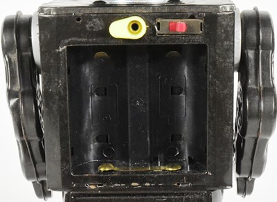 Lot 635 - TINPLATE TOYS - VINTAGE JAPANESE SUPER MARS KING ROBOT