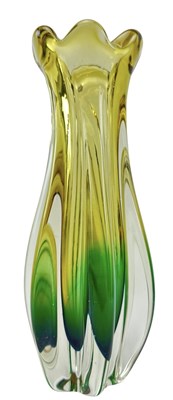 Lot 66 - NARUMI FANTASY GLASS - MID CENTURY 1960S JAPANESE GLASS VASE