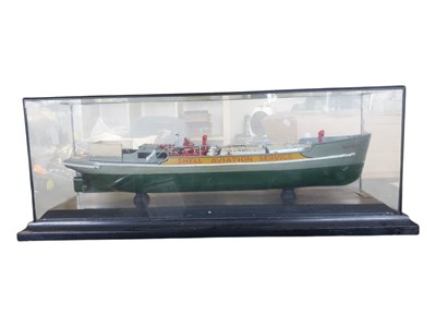 Lot 269 - SHELL AVIATION SERVICE MODEL SHIP IN CASE