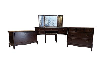 Lot 832 - STAG - MINSTEL RANGE - DRESSING TABLE & BLANKET BOX