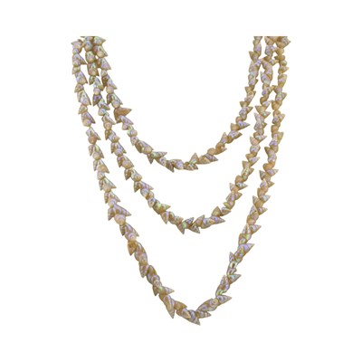 Lot 248 - ABORIGINAL TASMANIAN MAIREENER SHELL NECKLACE