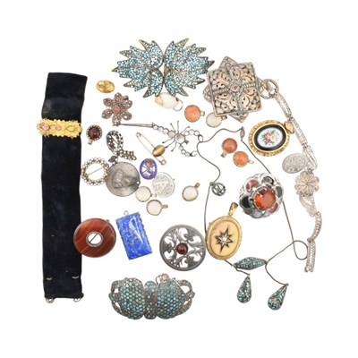 Lot 271 - AN ASSORTMENT OF ANTIQUE & VINATGE JEWELLERY
