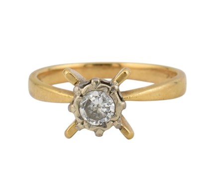 Lot 163 - 18CT GOLD & DIAMOND SOLITAIRE RING