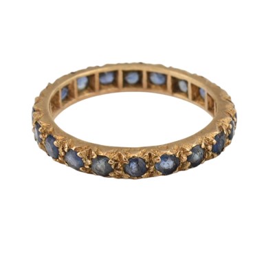 Lot 261 - 9CT GOLD & SAPPHIRE ETERNITY RING