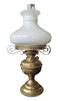 Lot 292 - 20TH CENTURY BRASS OIL LAMP WITH OPAQUE GLASS SHADE AND CHIMNEY