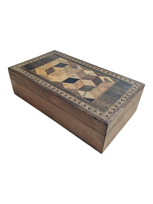 Lot 298 - 20TH CENTURY TUNBRIDGEWARE INLAID TRINKET BOX