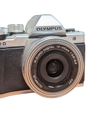 Lot 294 - OLYMPUS MODERN DIGITAL CAMERA MODEL OM-D