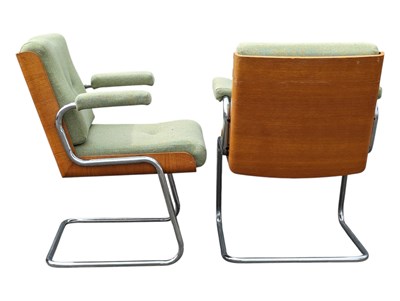 Lot 858 - GORDON RUSSELL - GIROFLEX - SIX VINTAGE CANTILEVER OFFICE CHAIRS