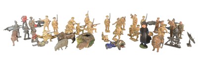 Lot 105 - COLLECTION OF VINTAGE LEAD FIGURE SOLDIERS , ANIMALS & HEYDE FIGURES
