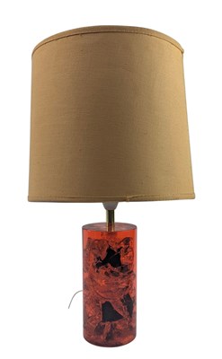 Lot 174 - PIERRE GIRAUDON - PROVA LIGHTING - SHATTERLINE - MID CENTURY 1960S RESIN DESK LAMP